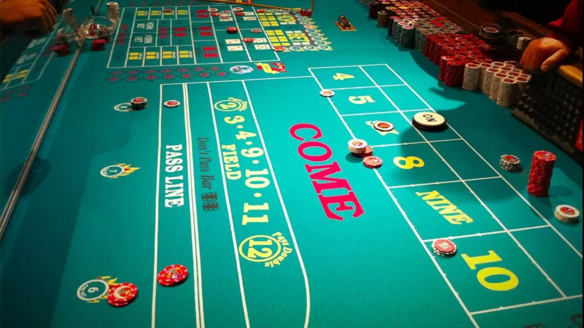 LuckyCola - Live Craps Strategy Beginners - Feature 2 - LuckyCola123